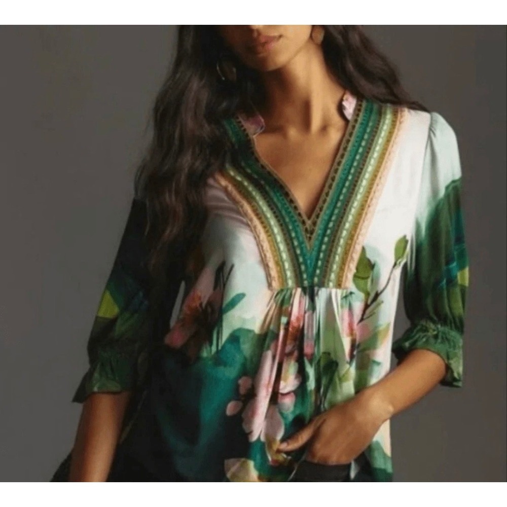 Blank London Anthropologie Floral Embroidered V-Neck Blouse Green XXS NWT